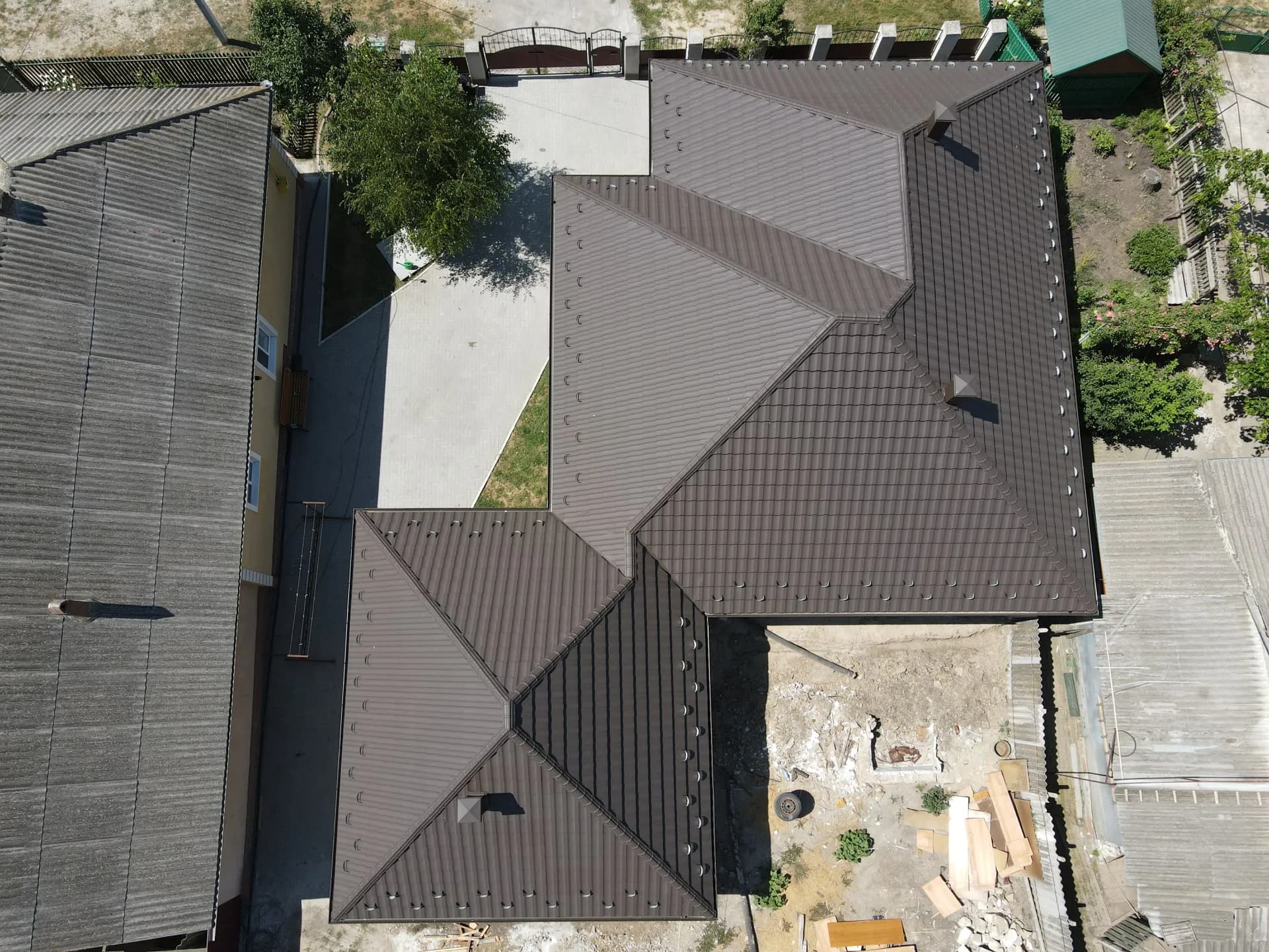 Casă cu Bavaria Maro, Strășeni — 360m² — înainte